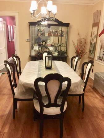 $875 / 1br - Furnished Room for rent- Logan Square (Chicago)63918413179778122