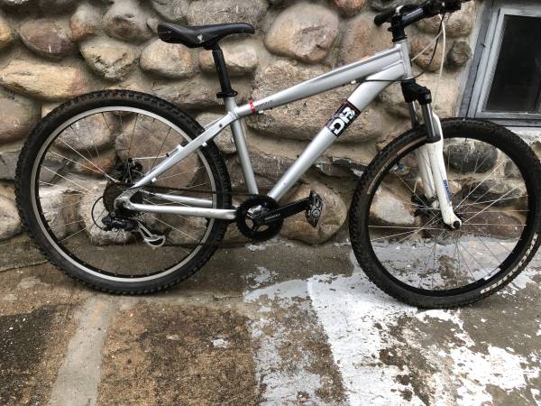 Diamondback Trail / Mountain Bike 1