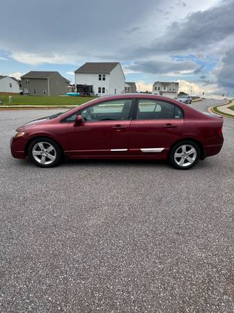 honda civic - $3,200 (Hoschton)63620487159297124