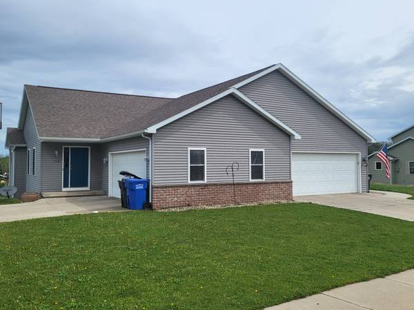 Lodi Duplex 1