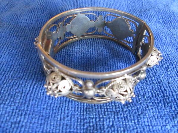 Vintage Mexican Sterling Panel Bracelet - $40 (Upper East Side)63471379271937121