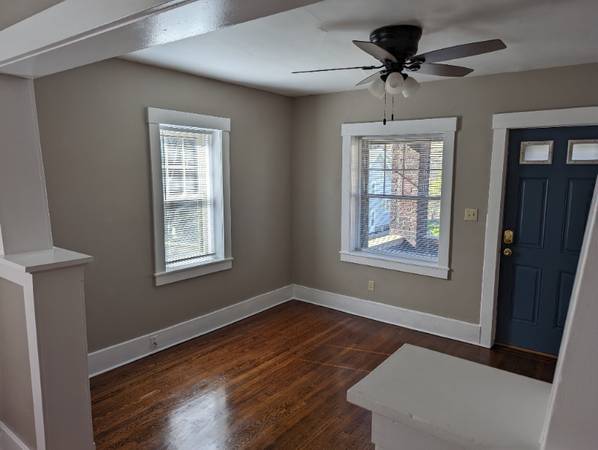 $1100.00 / 1br - 800ft2 - Discover a Great Place to Live in Midtown Omaha - 1 Bed/Bath Unit| Ava64021009402370123
