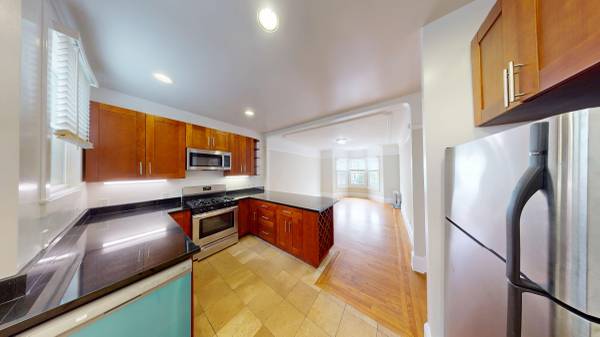 1BR with Premium Kitchen & Open Living Area! Unit #6 1