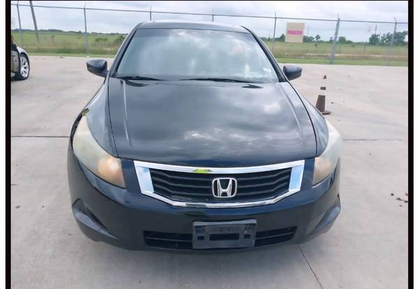 2009 Honda Accord EXL hermoso coche - $4,000 (SPICEWOOD)63439264731395123