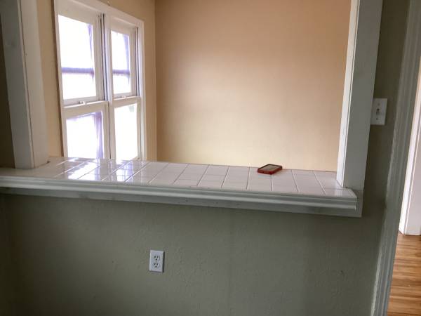 $1,190 / 3br - 1200ft2 - Three Bedroom close to King High School (Corpus Christi)64036541550337124