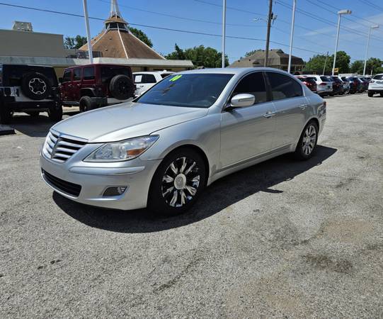 2010 Hyundai Genesis - $4,990 (4425 E 11th St Tulsa)63470243639427122