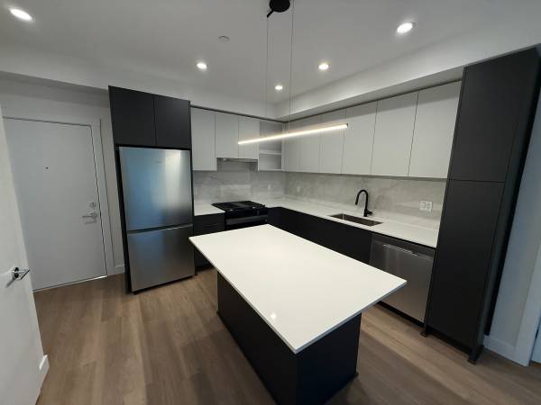 Stylish 2 Bedroom Condos in Delta 1