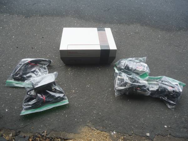 Nintendo System With 3- Controllers  & Cables 1