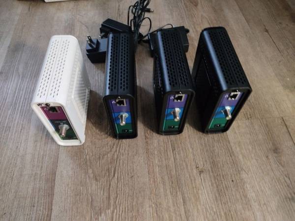 Motorola Arris Surfboard Modems (Model: SB6121, SB6141) For Sale - $10 (Los Angeles)63471470920193121