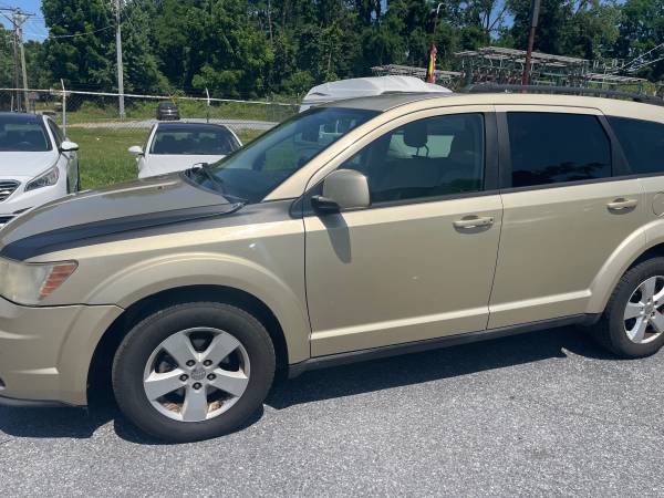 2011 Dodge Journey - $4,00063613640187779122