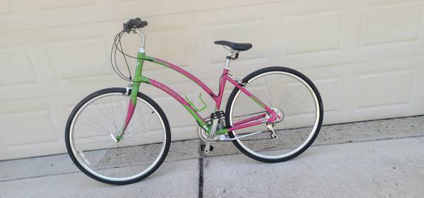 Electra Verse 24D Women's Hybrid bike 1