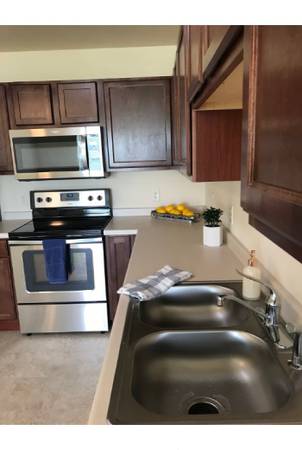 $1,485 / 3br - 1258ft2 - Casa Abierta 9/1 10am-6pm (407 S. 5th St., Winneconne, WI)63845963996673120