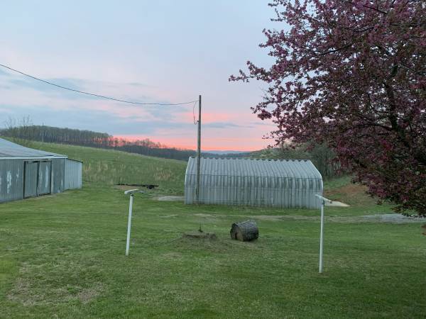 $465,000 / 3br - 1956ft2 - 1704 Balls Chapel Road - Home for Sale (Rose Hill)63826305612931122