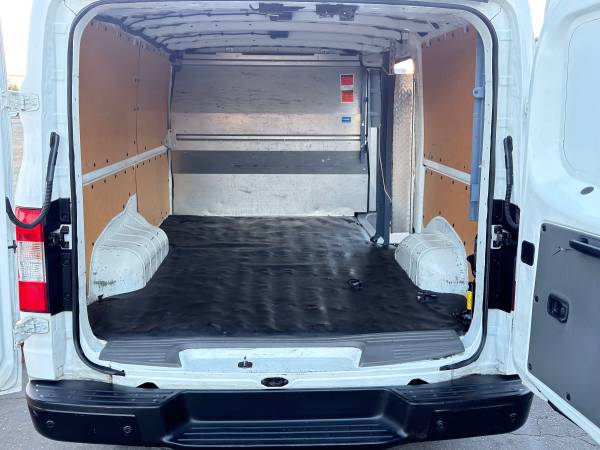 2018 Nissan Nv 2500HD heavy-duty - Photo 14