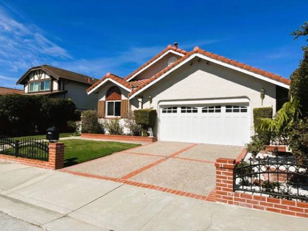 $7500.00 / 3br - 1910ft2 - Spacious remodeled home in wonderful neighborhood! Walk to park63847324591105121