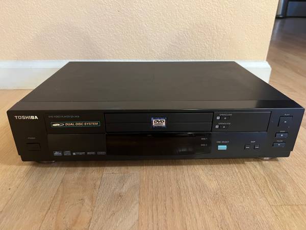 Toshiba Dual Tray Disc CD/DVD Changer Player SD-3109U with Remote 1