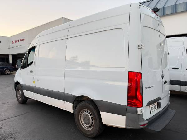 2020 Mercedes Benz Sprinter144wb - Photo 4