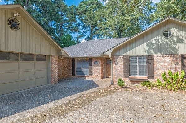 $2600.00 / 3br - 1971ft2 - Beautiful home in Tyler, Texas!64037559693955122