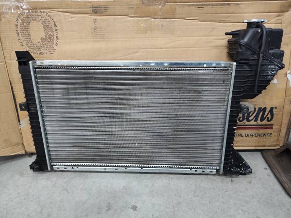 Sprinter T1N 2001-06 radiator 1