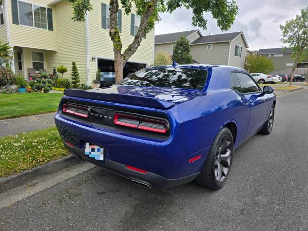 2018 Dodge Challenger SXT PLUS - $14,800 (Marysville)63623589591681122
