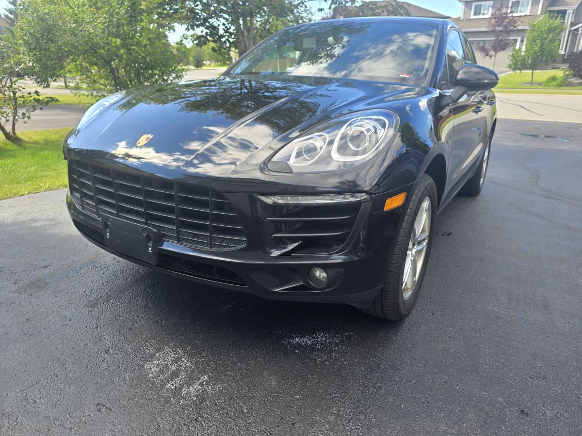 2018 Porsche Macan