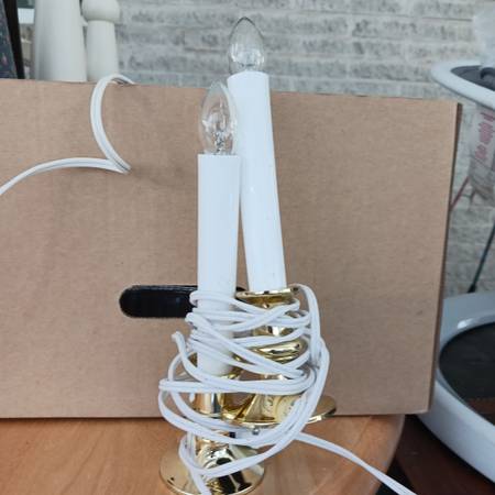 2 NEW WINDOW CANDLES 1