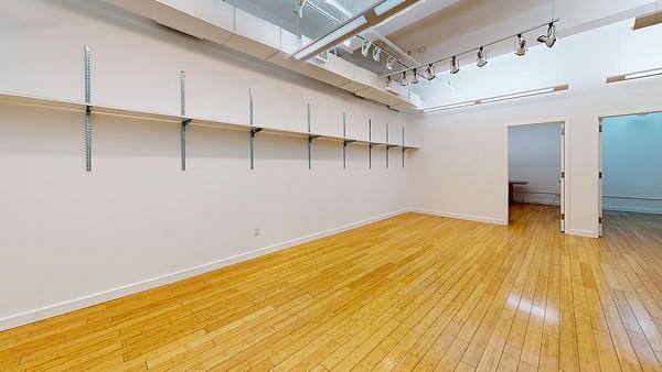 $6,250 / 1189ft2 - Suite #1612 - Garment District office - No fees, No Security Deposits (Midtown)63854481387139120