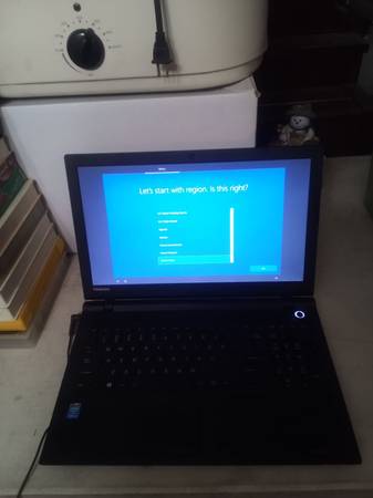 Toshiba Satellite Lap Top 1