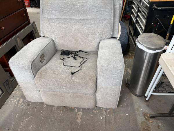 Power recliner 1