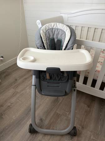 Graco high chair 1