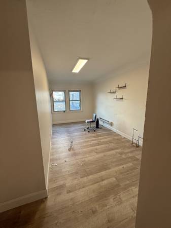 $600 / 600ft2 - 600 Square Foot Office (Parma)63761161036929124