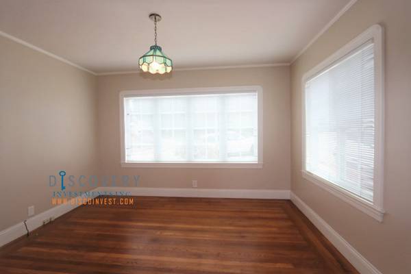 $5,200 / 3br - Upper Rockridge 3 Bedroom Home (oakland rockridge / claremont)63850426496515122