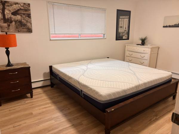 $1,300 / 1br - 900ft2 - Fully Furnished Executive Rental In Downtown Anchorage! (524 Eyak Dr. #4)64014174002434122