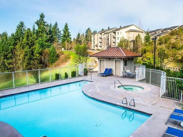 $2,034 / 2br - 963ft2 - Movie Theater, Granite Counters, Sparkling Pool & Spa (Lakeland Hills)63870756549379120