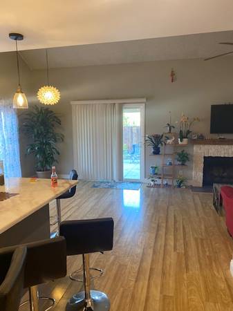 $1,000 / 1br - Alquilar una habitación en una bonita casa unifamiliar en Livermore (dublin / pleasanton / livermore)63824144249859120