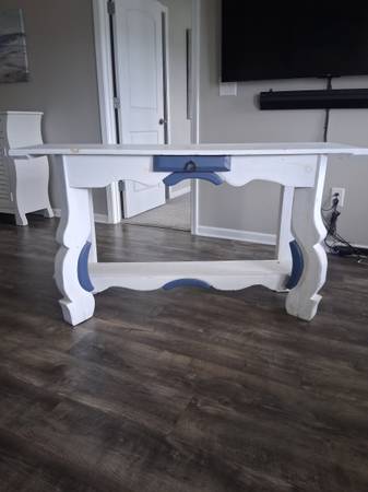 table mexican console 1