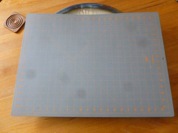 Fiskar Rotary Mat 23 X 16 NEW 1