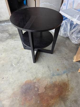 VEJMON coffee table 1