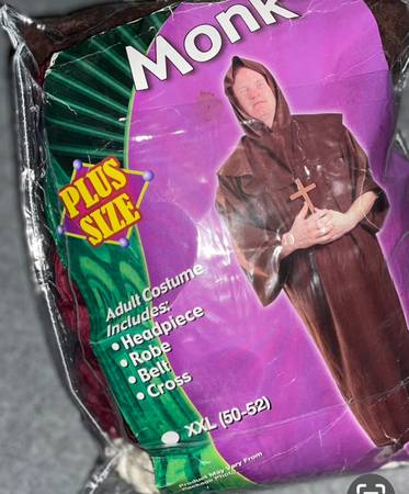Monk costume . 1