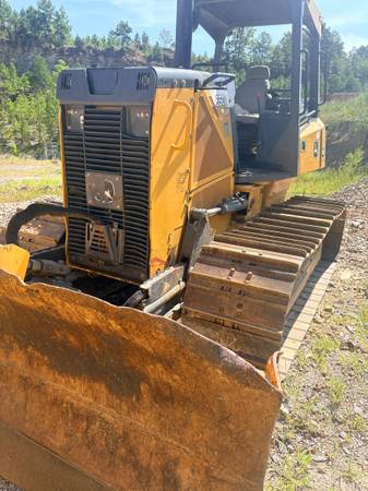 John deere 650k Dozer 1