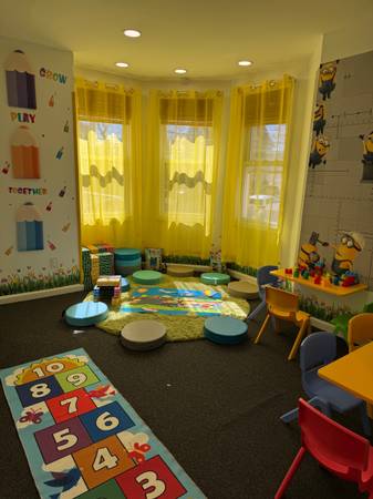 Class Leader – Mommy & Me and Group Childcare Classes 1