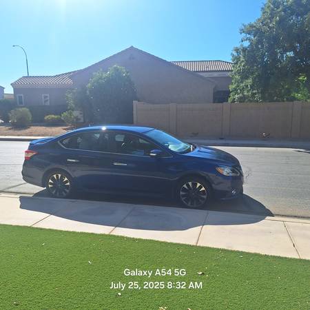 2016 Nissan Sentra $5,950 excellent condition - $5,950 (Chandler)63470598598275121