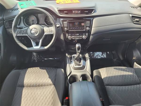 2019 Nissan Rogue SV - All Wheel Drive - $16,300 ((916) 884-9778)63619609800065124