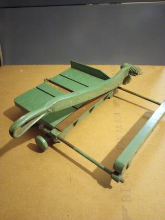 Old industrial hand paper cutter 1
