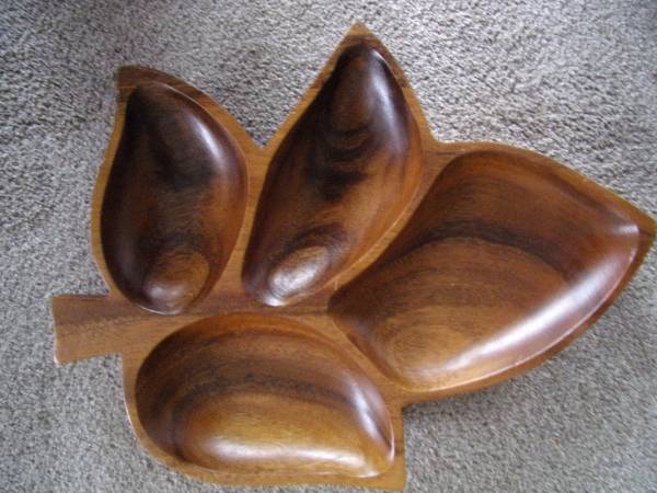 Wood Leaf Serving Tray Made in Philippines 1
