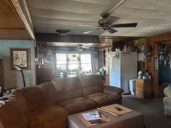 $200,000 / 2br - 1500ft2 - In Troy for sale by owner AS IS (Troy id)63689275886979122