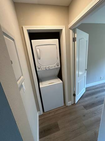 $4,395 / 2 dormitorios - 1114 pies² - Apartamento atemporal en Los Gatos – ¡Pasea hasta el centro! (los gatos)63687422792193121
