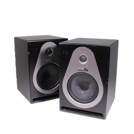 Samson Resolv A8 Powered Studio Monitors 8-Inch 100W Bi-Amp 1