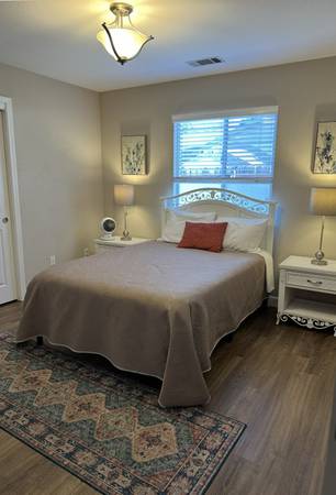 $875 / 1br - 151ft2 - Room 4 Rent in County Heights Subdivision Redding63972532778370120