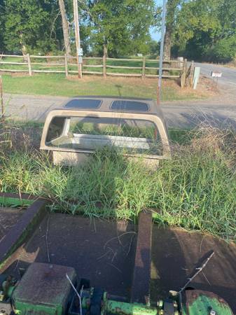 Camper shell 1